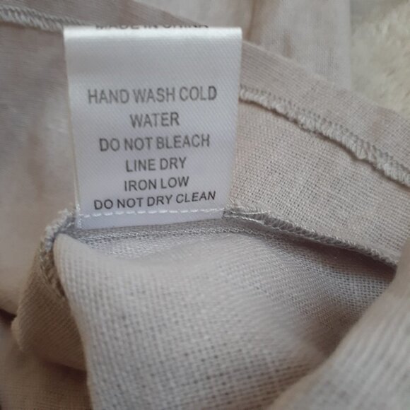 Altar'd State NWT Women's Large Gray Violet Linen Blend Back Tie Shorts Romper - Picture 7 of 12